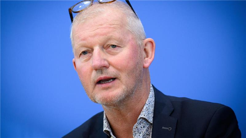 Der Erziehungswissenschaftler Olaf Köller sieht neben den Risiken auch die Chancen für Jugendliche im digitalen Raum. (Archivbild)