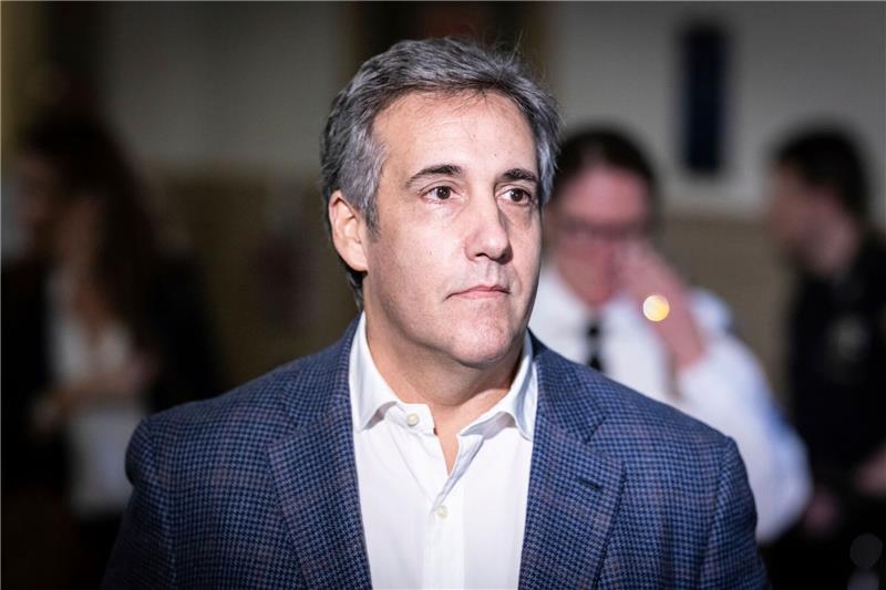 Trump-Prozess: Kronzeuge Cohen tritt in Zeugenstand Der Ex-Anwalt von Donald Trump, Michael Cohen, sagt heute im Strafprozess gegen den ehemaligen US-Präsidenten vor Gericht aus.