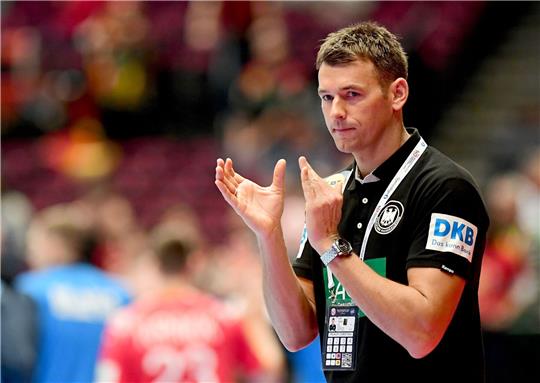 Der Ex-Handball-Bundestrainer Christian Prokop glaubt, dass es bei den Wechseln nach Saudi-Arabien mehr ums Geld als um den Sport geht.