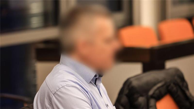 Schumacher-Erpressung: Familie legt Berufung ein Der Ex-Sicherheitsmitarbeiter bei den Schumachers erhielt zwei Jahre Haft auf Bewährung. (Archivbild)