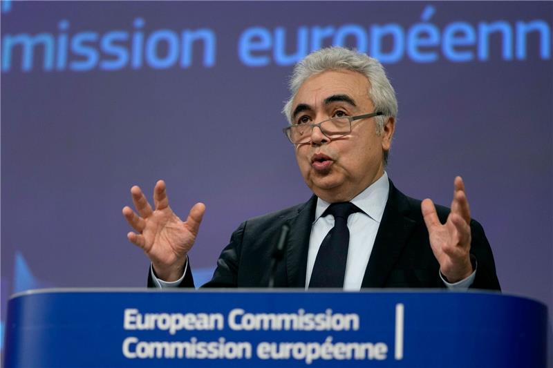 EU droht 2023 Gasknappheit - Maßnahmen notwendig Der Exekutivdirektor der Internationalen Energieagentur Fatih Birol bei einer Konferenz zum Thema Energie in Brüssel.