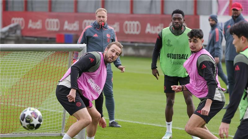 Der FC Bayern startet in die K.o.-Duelle der Champions League.