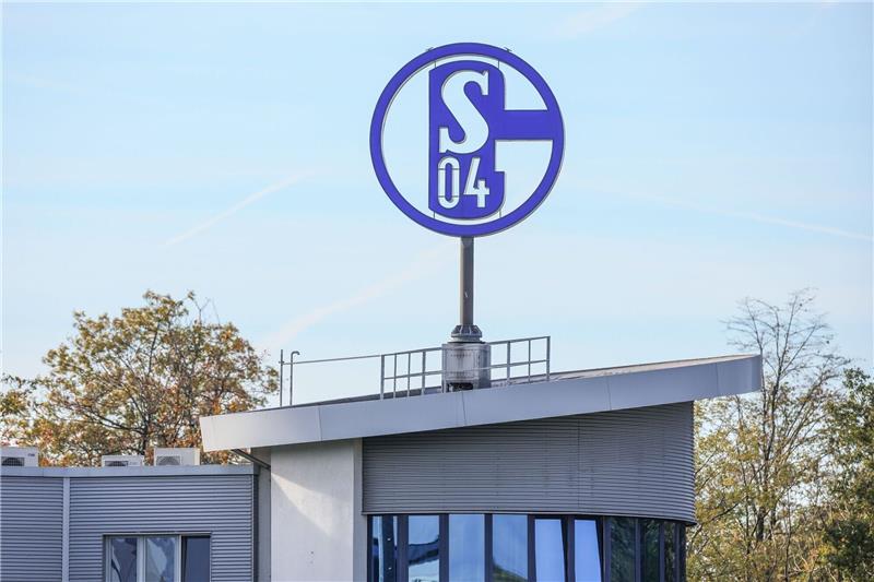 Tillmann neuer Vorstandschef beim FC Schalke 04 Der FC Schalke 04 stellt sich auf wichtigen Positionen neu auf.