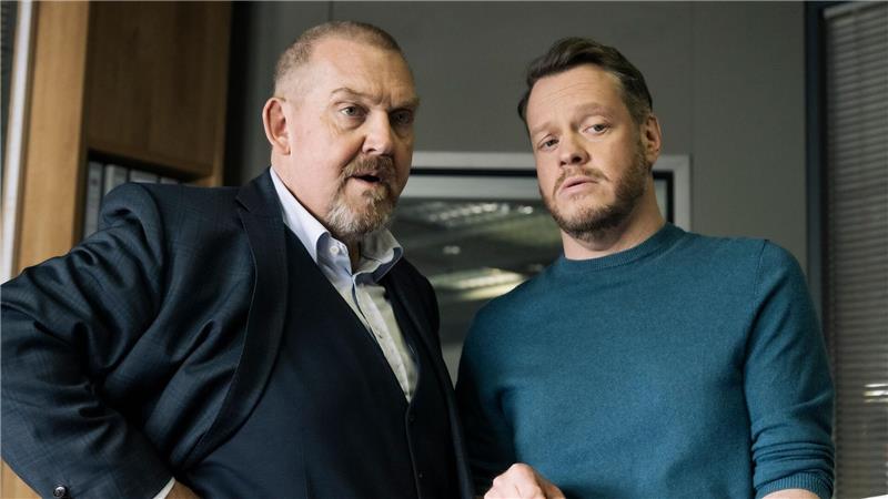 Kölner „Tatort“: Spur eines Mordfalls führt in Vergangenheit Der Fall führt die „Tatort“-Kommissare Max Ballauf (Klaus J. Behrendt) und Freddy Schenk (Dietmar Bär) zum legendären „Colonius“-Turm.