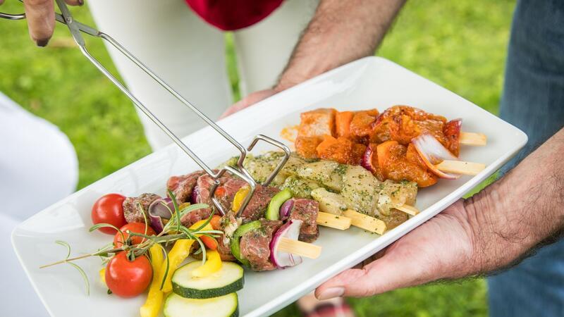 Der Fettgehalt hängt von der Sorte ab: Besonders fettarm sind Rindfleisch und Geflügel.