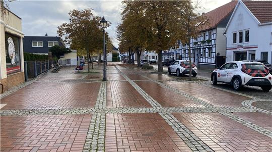 Der Freiheitsplatz ist in der kommenden Woche für Straßenpflasterarbeiten voll gesperrt.