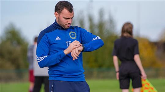Der Fußball rückt in den Hintergrund: Kai Müller-Wissel hat sein Amt als Trainer der Reserve der TSG Bad Harzburg niedergelegt.