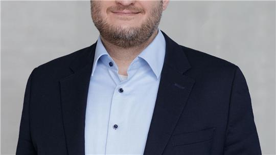 Der Gesamtbetriebsrat der Commerzbank um Chef Sascha Uebel will Strafanzeige gegen die Unicredit stellen