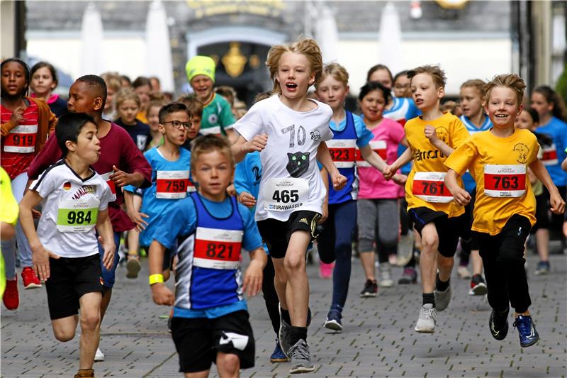 Mitgliederzahlen: In den Sportvereinen läuft es wieder Der Goslarer Altstadtlauf wird von Jahr zu Jahr beliebter. Nach einem Teilnehmerrekord im Jahr 2023 beschert die aktuelle Auflage dem Veranstalter MTV Goslar bereits im Vorfeld eine Bestmarke. Foto: GZ-Archiv