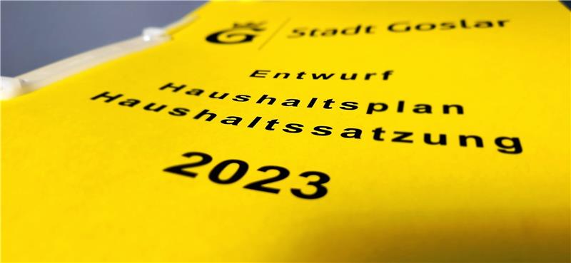 Haushalt: Kommunalaufsicht klopft Goslar auf die Finger Der Goslarer Haushalt 2023 wurde von der Kommunalaufsicht genehmigt. Foto: Roß