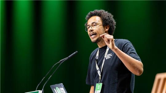 Der Grüne-Jugend-Chef Luis Bobga sorgte mit einer Beschimpfung des bayerischen Ministerpräsidenten Markus Söder für Rücktrittsforderungen aus der CSU. (Archivbild)