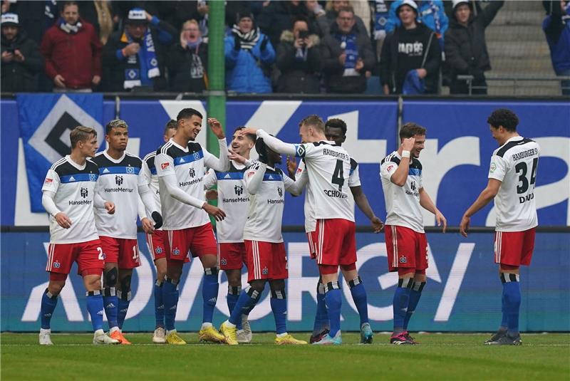 Der HSV feierte einen Heimsieg gegen Braunschweig.