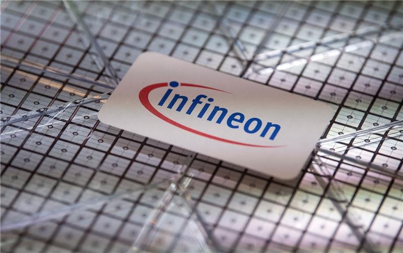 Infineon plant Rekordinvestition nach Spitzenjahr Der Halbleiterhersteller Infineon will in Dresden 1000 Arbeitsplätze schaffen.