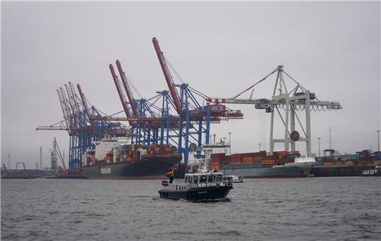Der Hamburger Hafen zählt zu den wichtigsten Häfen der EU.
