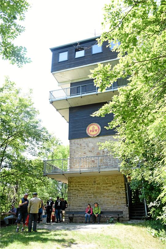 Der Harlyturm ist wieder geöffnet und lockt viele Vienenburger nach oben. Foto: Kempfer