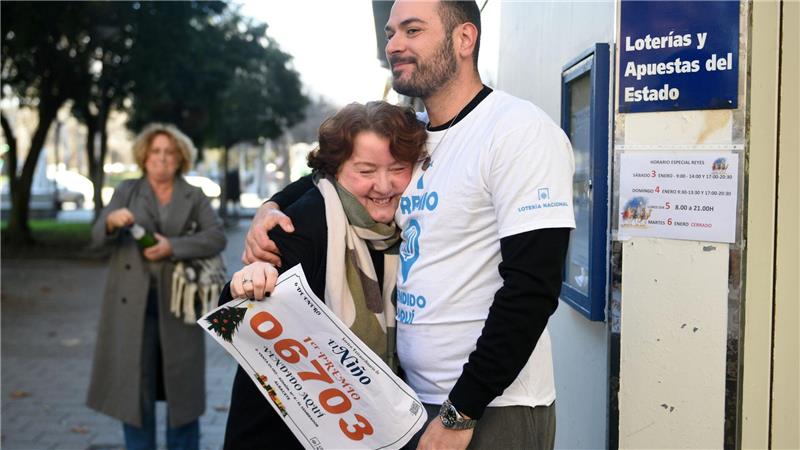 Der Hauptgewinn bei der diesjährigen Jesuskind-Lotterie entfällt dieses Jahr auf die Losnummer 06.703.