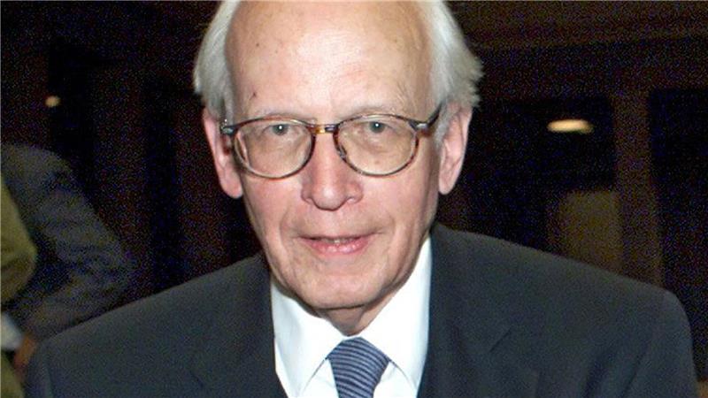 40 Jahre Historikerstreit: Heute stellt sich eine neue Frage Der Historiker Ernst Nolte löste 1986 mit einem Artikel in der FAZ den deutschen Historikerstreit aus. Er starb 2016. (Archivbild)