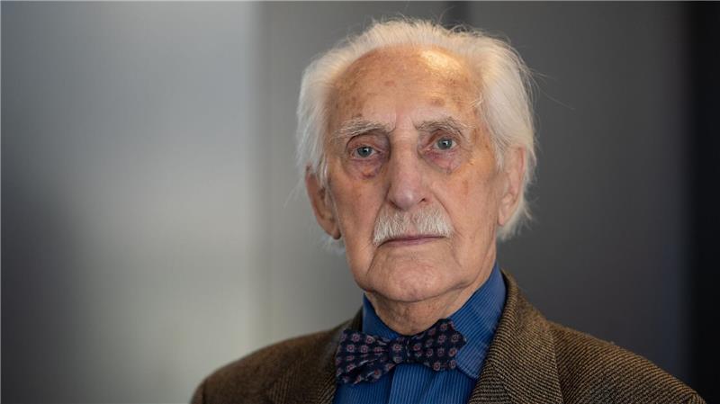 Der Holocaust-Überlebende Leon Weintraub äußert sich auch im hohen Alter zu politischen Ereignissen. (Archivbild)