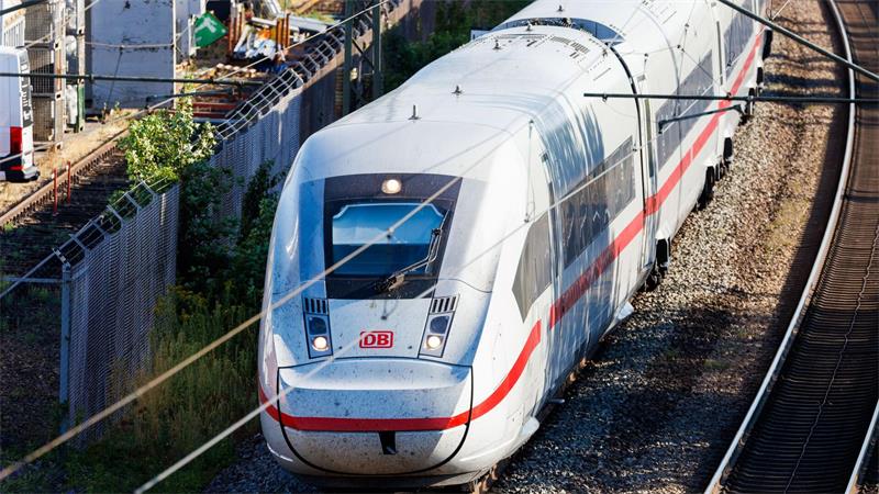 Der ICE hielt nicht in Fulda, obwohl er das laut Fahrplan hätte tun müssen. (Symbolbild)