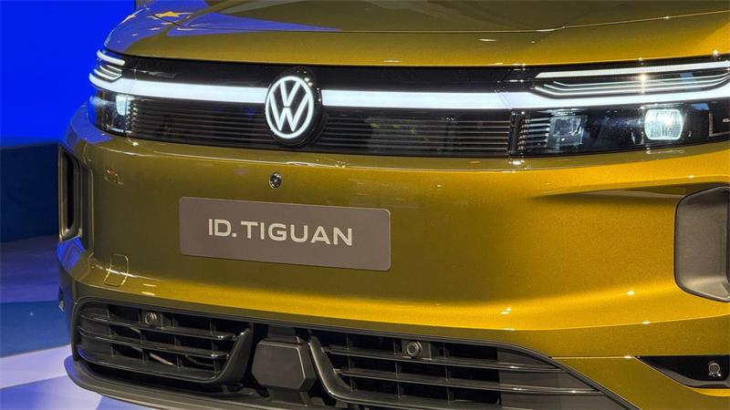 VW legt Elektro-SUV neu auf - und nennt ihn ID. Tiguan Der ID. Tiguan löst die E-Modelle ID.4 und ID.5 ab. (Archivbild)