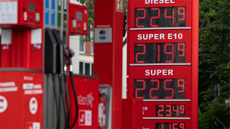 Inflation springt nach Ende des Tankrabatts auf 2,8 Prozent Der Iran-Krieg sorgt in Deutschland für höhere Spritpreise. (Archivbild)