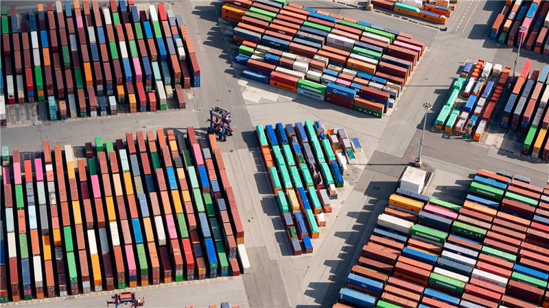 „Energiepreisschock“ bremst Wachstum und treibt Inflation Der Iran-Krieg trifft die deutsche Wirtschaft