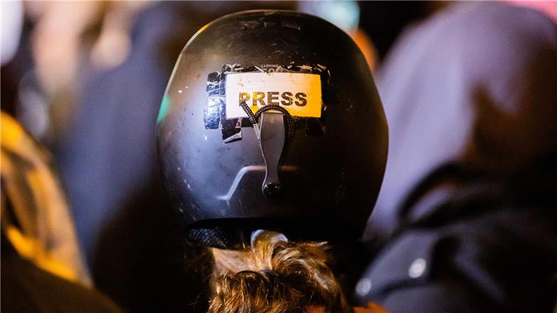 Reporter ohne Grenzen: Doppelt so viele Attacken auf Presse Der Job für Pressevertreter kann auch gefährlich werden. (Archivbild)