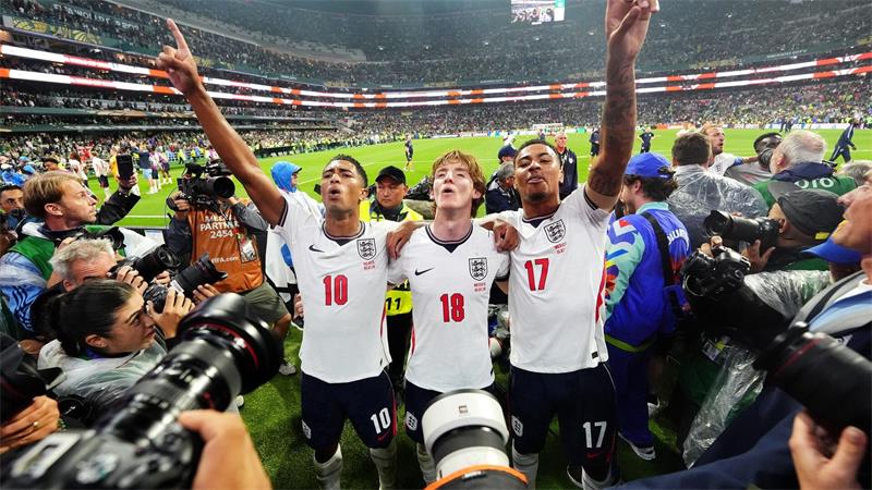 Der Jubel der Engländer war riesig nach diesem irren Spiel. 