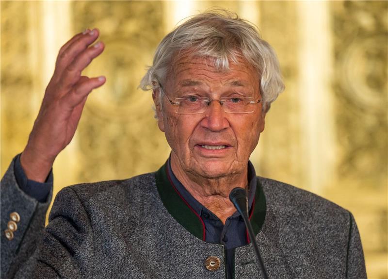 Gerhard Polt und „A scheene Leich” in München Der Kabarettist Gerhard Polt ist auf die Theaterbühne zurückgekehrt.