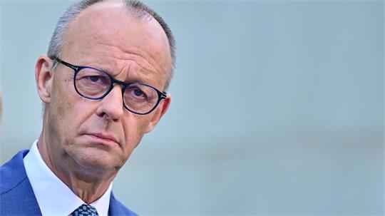 Der Kanzler tauscht nun auch eine Abteilungsleiterin im Kanzleramt aus.