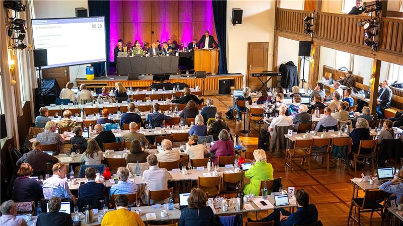 Neue Leitung der Bremischen Evangelischen Kirche Der Kirchentag tagt noch bis Donnerstag.
