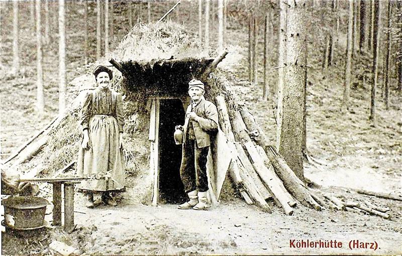 Der Köhlermeister und seine Frau spiegeln das Berufsleben um 1850 wider.