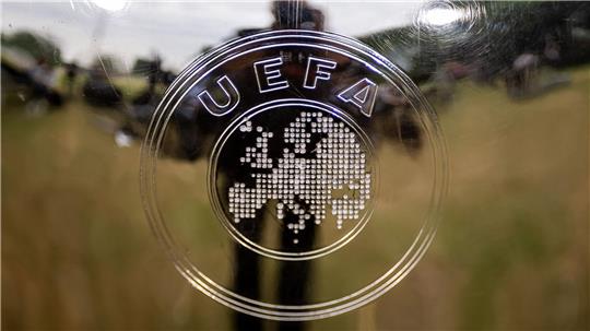 Der Konflikt im Nahen Osten beschäftigt die UEFA.