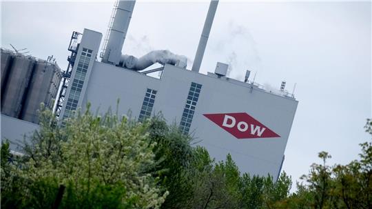 Der Konzern will einzelne Anlagen in Böhlen und Schkopau schließen. 