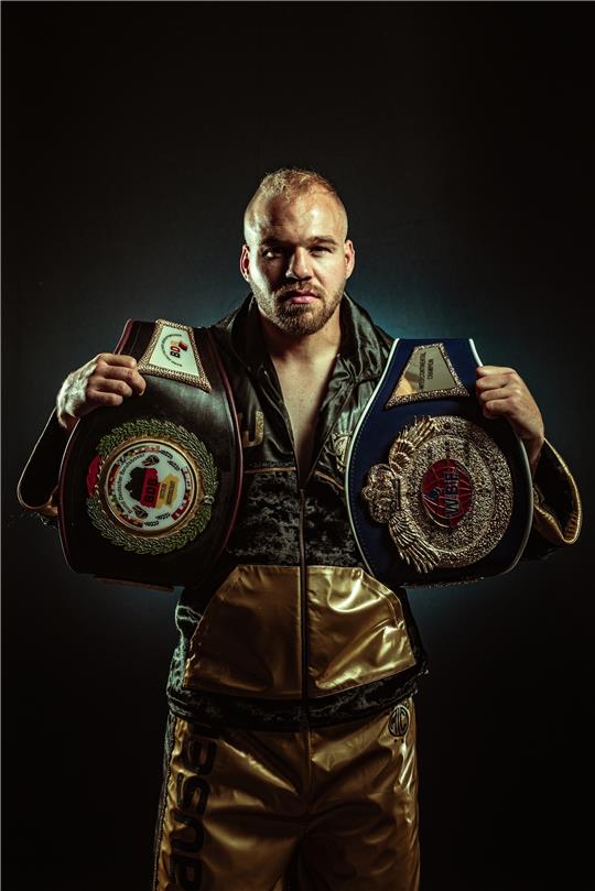 Der Korbacher Profi-Boxer Mario Jassmann steigt am Samstag, 30. September, bei „Harzattack“ in Goslar in den Ring. Foto: Heise