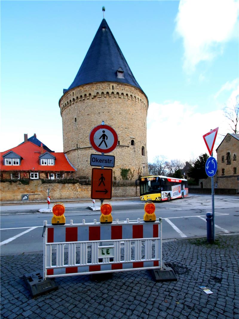 Der Kreisel am Breiten Tor soll zwischen April und August erneuert werden. Foto: Epping