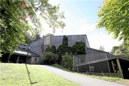 Der Kreistag beschließt einstimmig die Sanierung der Dreifach-Sporthalle in Clausthal-Zellerfeld – wenn der Bund Fördergeld bewilligt.  Foto: Neuendorf