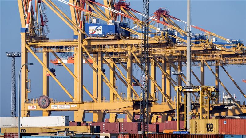 Der Krieg im Iran dämpft die Stimmung in der deutschen Wirtschaft (Symbolbild)