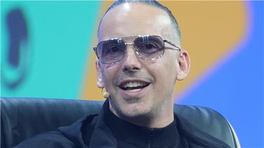 Der Künstler kniete bei seinem Heiratsantrag. (Archivbild)