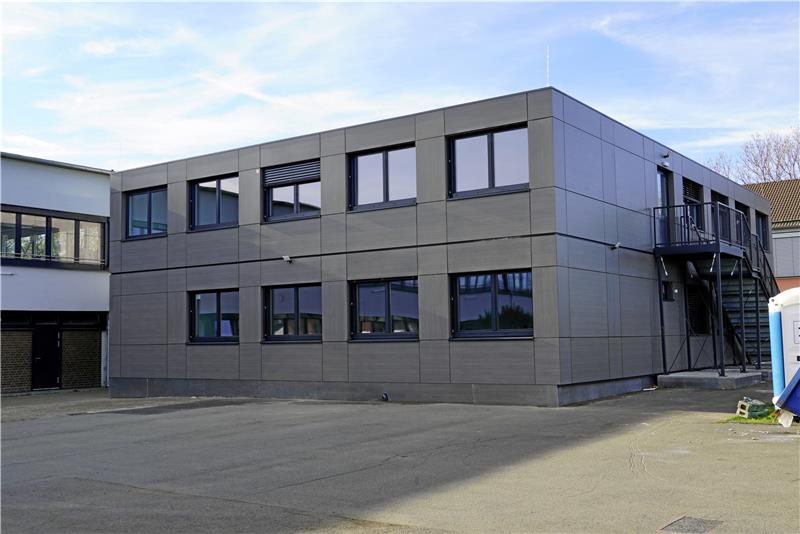 Der Landkreis hat nach jetzigem Stand noch bis 2025 Container als Ausweichräume für die Deilich-Schule angemietet und zahlt monatlich rund 7000 Euro dafür. Nicht auszuschließen, dass mit dieser Alternativlösung verlängert werden muss. Fotos: GZ-Archiv