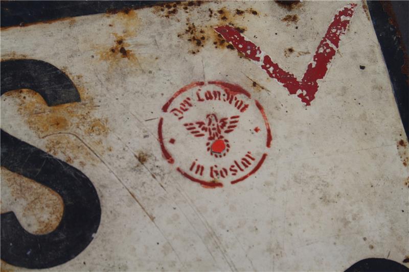 Das Geheimnis von „IS 22500“ „Der Landrat in Goslar“ hat das Kennzeichen abgestempelt.