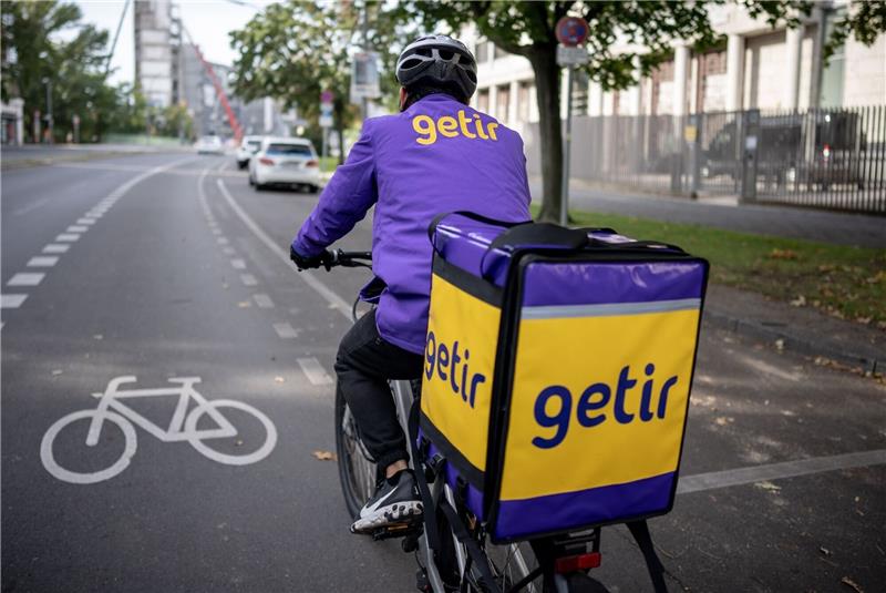 Lieferdienst Getir streicht etwa 2500 Stellen Der Lebensmittel-Lieferdienst Getir will sich von rund 2500 Mitarbeitern trennen.