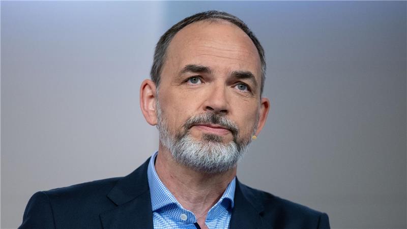 Der Leiter der Hamburger BAT-Stiftung für Zukunftsfragen, Prof. Ulrich Reinhardt, warnt davor, große Probleme als unlösbar darzustellen. (Archivbild)