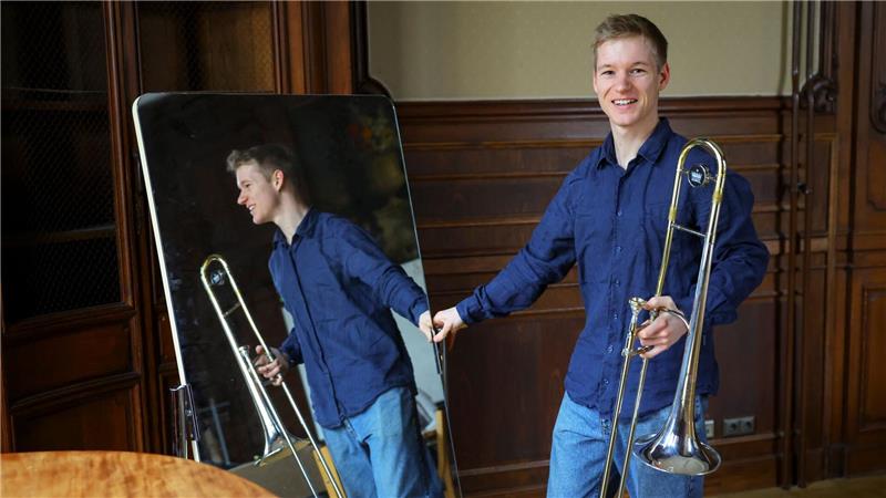 Der Lüneburger Posaunist Matthis Wroblewski in der Hamburger Hochschule für Musik und Theater.
