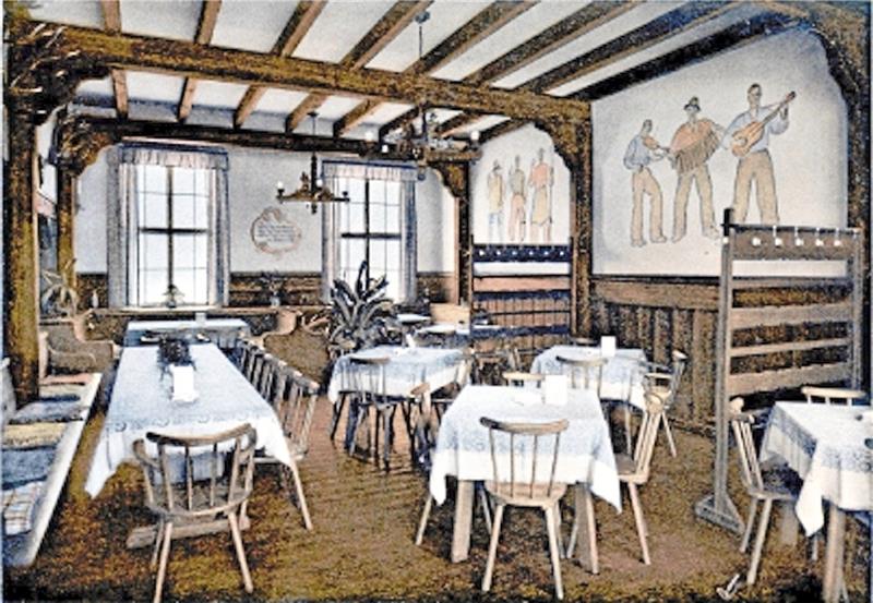 Kein Denkmalschutz für Wandgemälde Der Maler Karl Reinecke-Altenau gestaltete die Innenwand. Foto: Privat