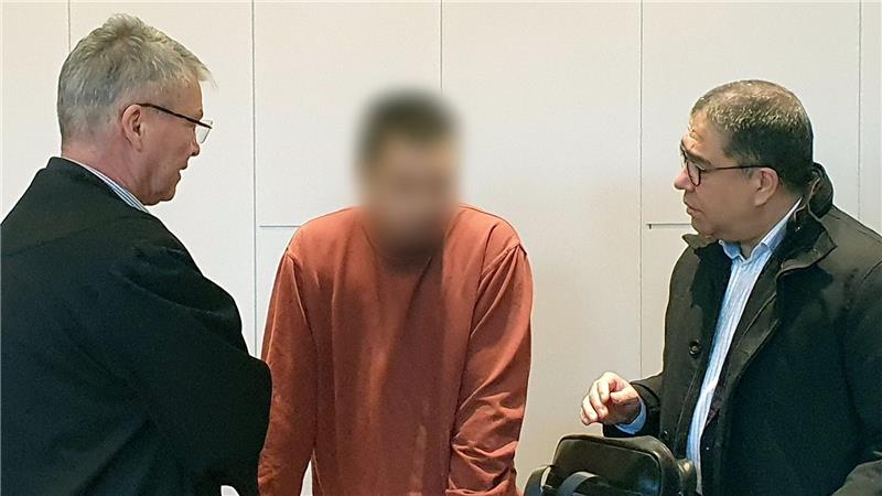 Mord in Modeketten-Filiale: Mitarbeiter muss in Psychiatrie Der Mann gestand die Tötung seiner Vorgesetzten in Krefeld.