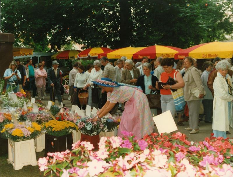 Bad Harzburgs Wochenmarkt als Kommunikationstreffpunkt Der Markt ist gerade in seinen ersten Jahren immer wieder Schauplatz besonderer Events.