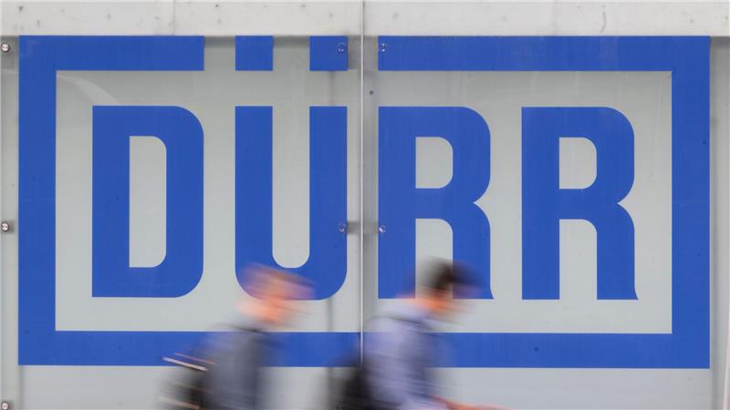 Maschinenbauer Dürr will 500 Stellen in Verwaltung abbauen Der Maschinenbauer und Autozulieferer ist im S-Dax notiert.