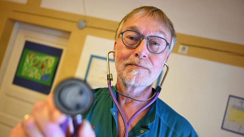 Kinderarztpraxis behandelt nur deutschsprachige Patienten Der Mediziner erntet nicht nur im Netz Kritik für sein Schild (Archivbild).