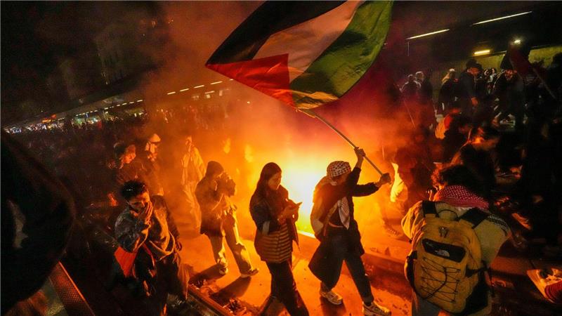 Gaza-Hilfsflotte: Boote von Israel abgefangen Der Militäreinsatz gegen die Flotte löste Proteste aus.